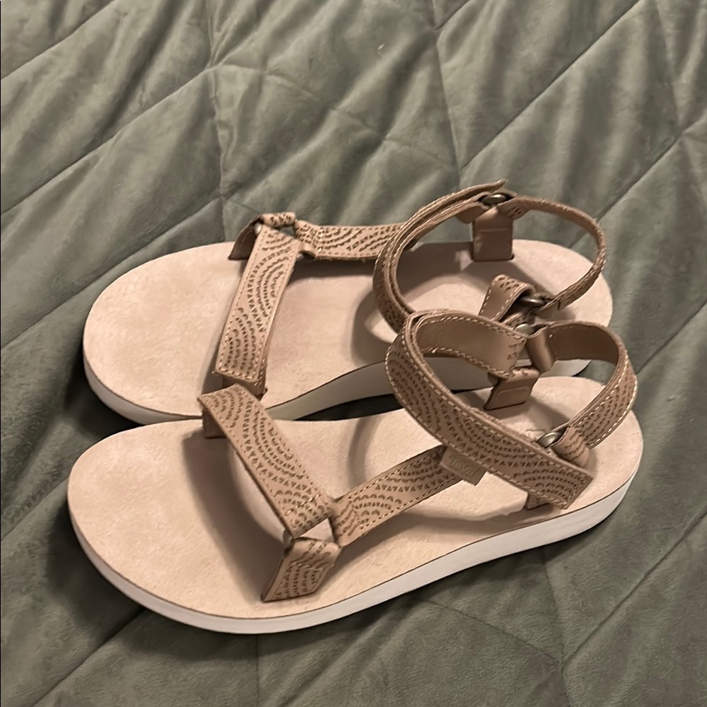 Tan Teva sandals size 10